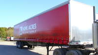Vinyl curtainside flat bed truck